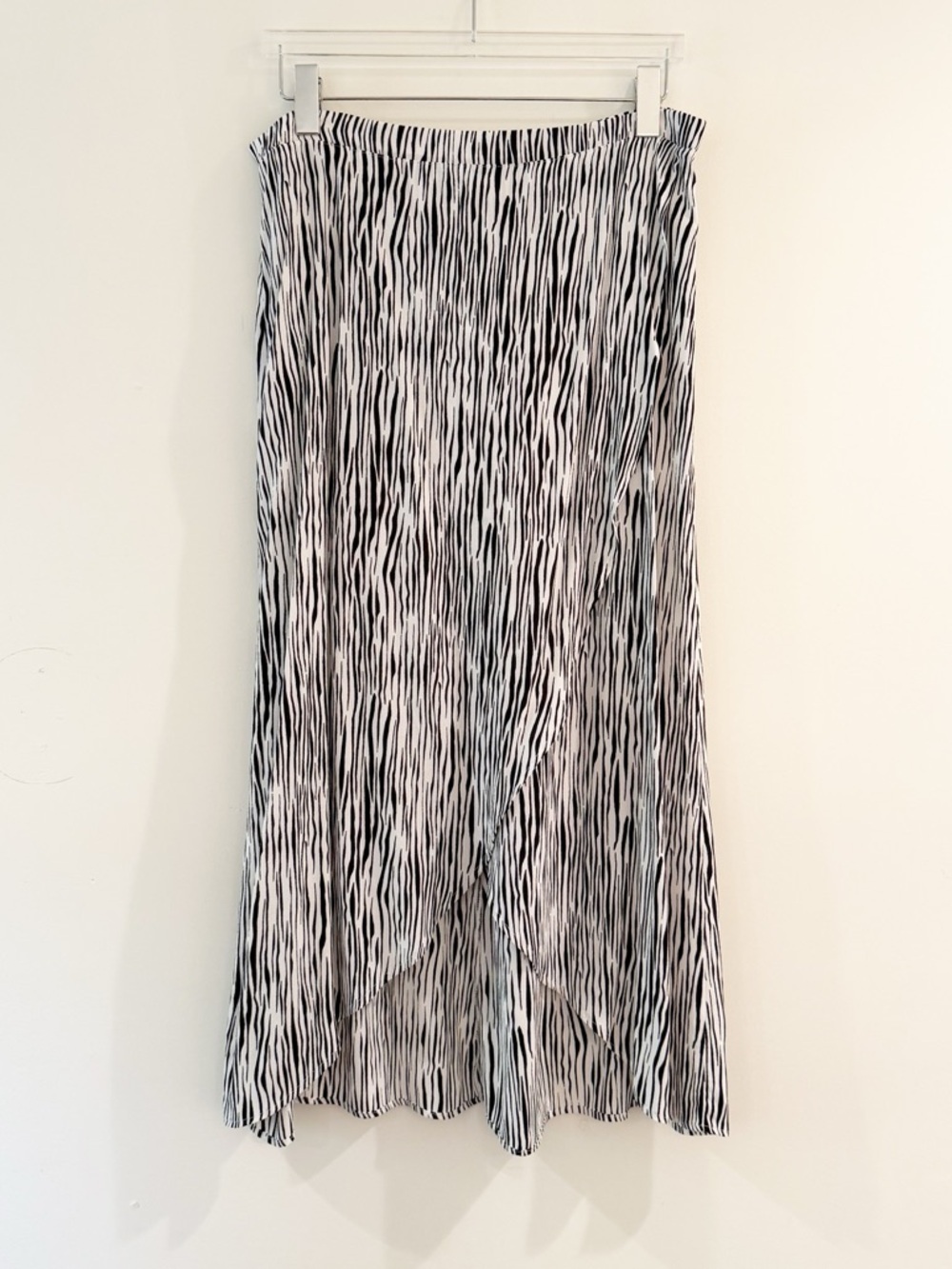 Three Dots Zebra-Print Maxi Skirt